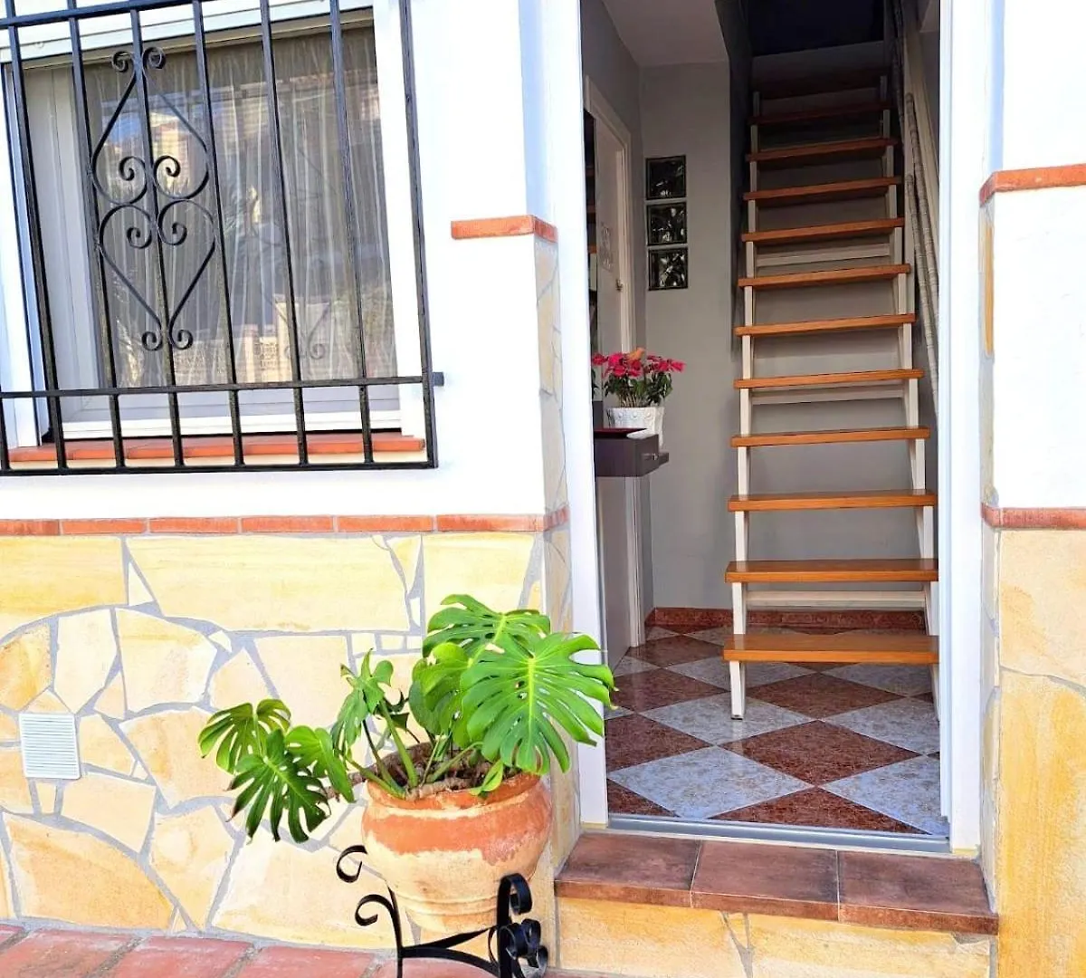 Coqueto Apartamento En Nerja İspanya